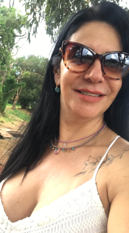 <em>Isabela L.</em>